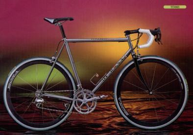 �f���[�U�Etitanio